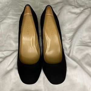 Talbots black suede high heels size 7.5 flawless